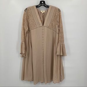 Love Boho Tan Lace Flutter Bell Sleeve V-Neck Mini Dress Size Large